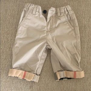 BURBERRY infant khaki pants NWOT